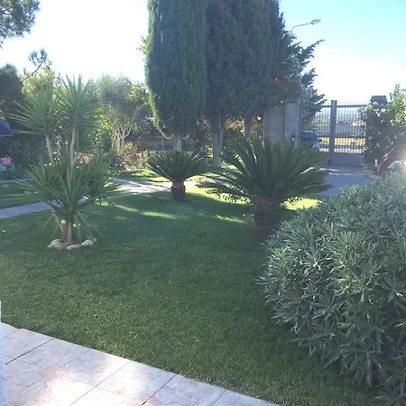 Casa Vacanze Gli Oleandri Hébergement de vacances Platamona